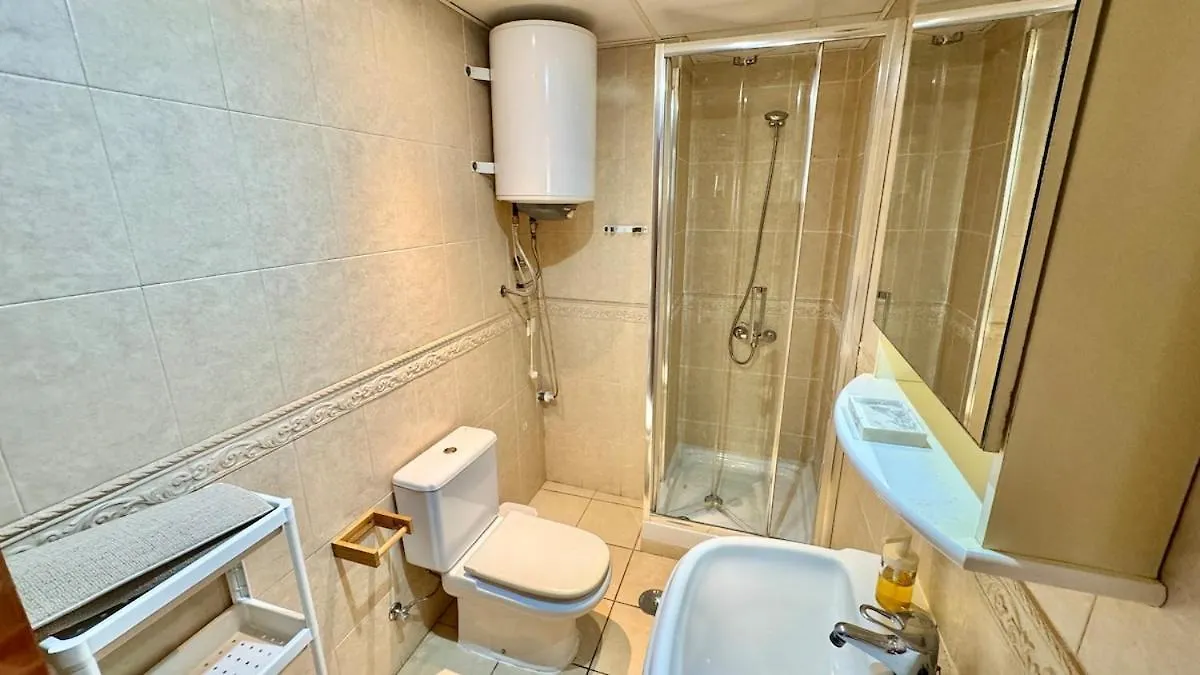 Centrico Y Comodo - Piso Ideal Para Conocer Málaga Apartman